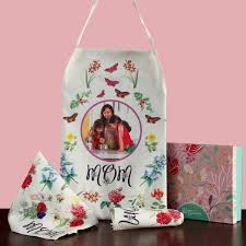 Personalized Apron Set for Mom